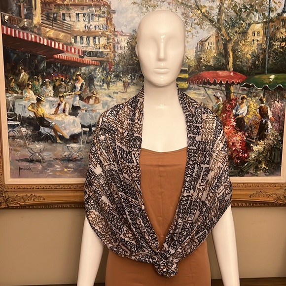 EYEGLASS PRINT INFINITY SCARF - Picture 5 of 6